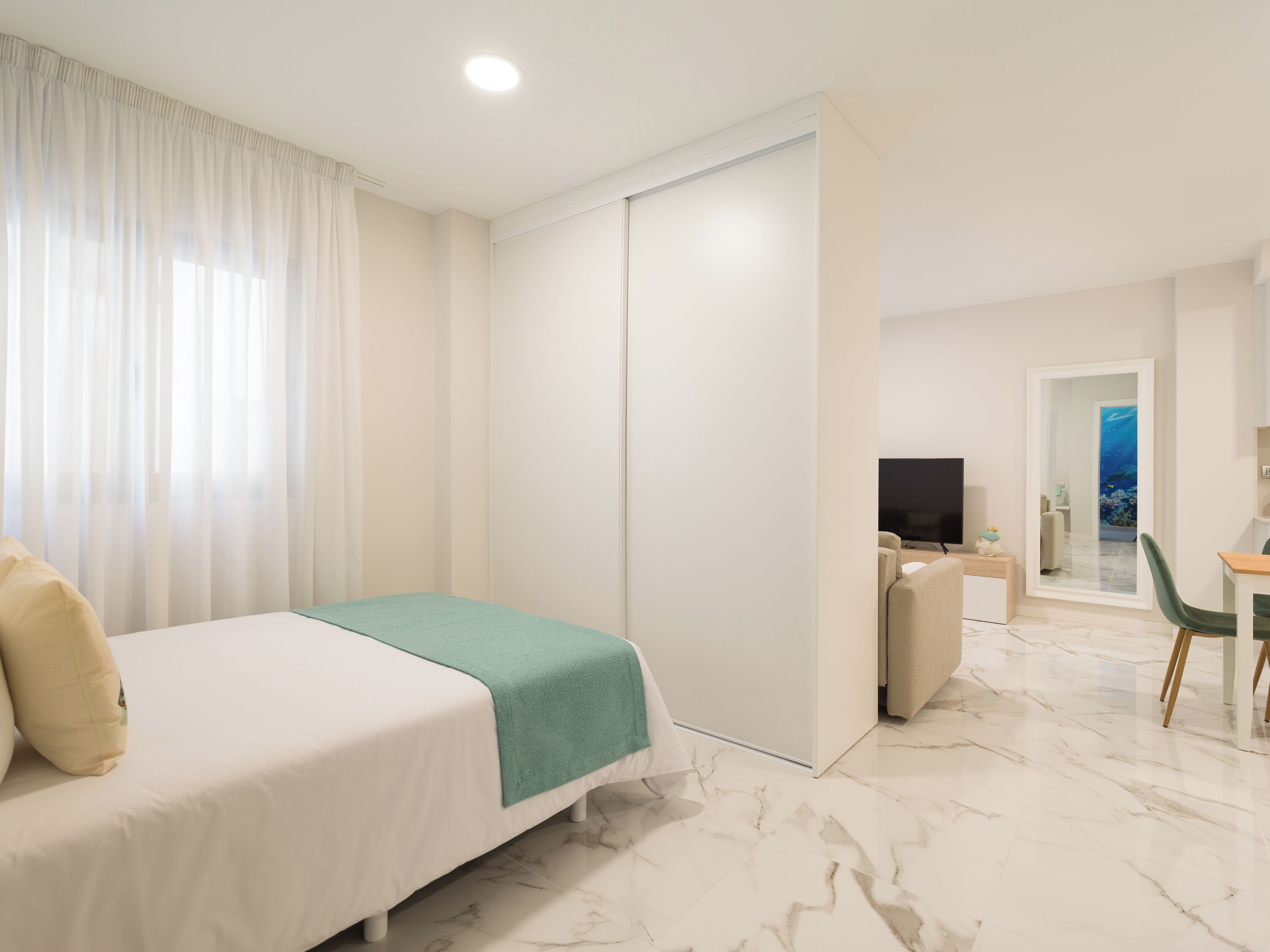 1 bedroom, iron/ironing board, WiFi, bed sheets