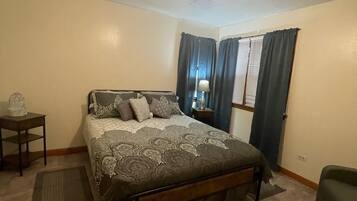 3 sovrum, strykjärn/strykbräda, gratis wi-fi och sängkläder