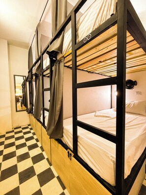 Economy Shared Dormitory | Free WiFi, bed sheets