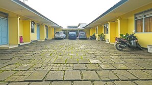 Tempat parkir