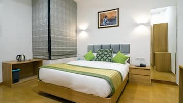 Deluxe Room | Desk, soundproofing, free WiFi, bed sheets