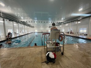 Innenpool, Außenpool