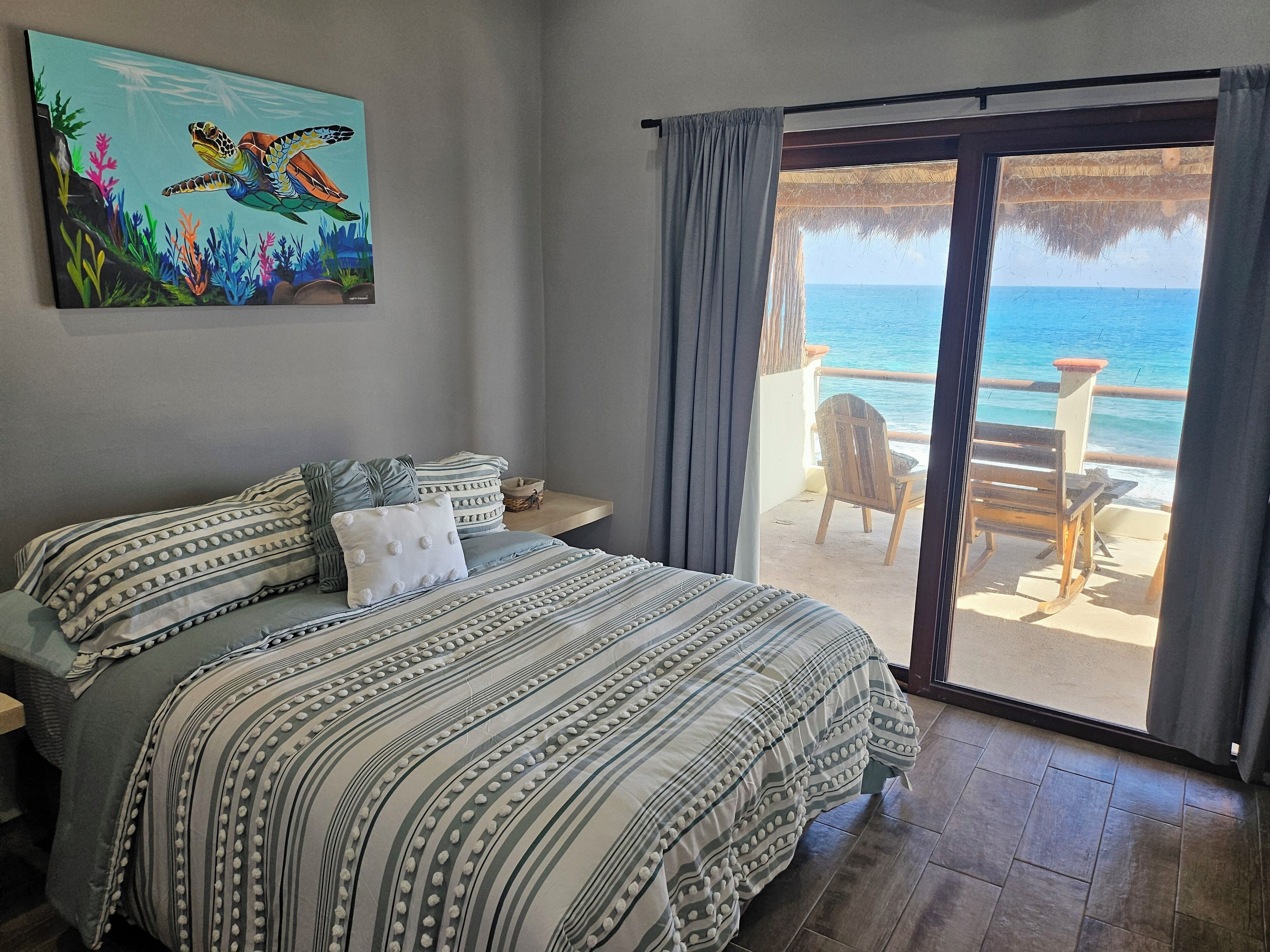 3 soverom, safe på rommet, skrivebord og strykejern/-brett