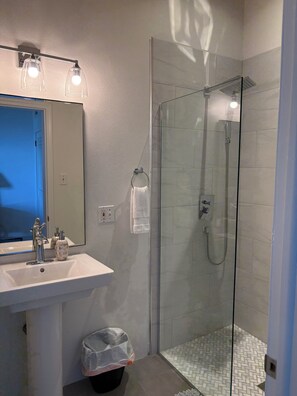 Bathroom - Harbor Lights Villa. Harbor views an with inviting pool! (St Thomas)