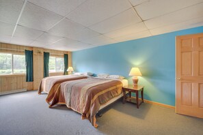 7 Schlafzimmer, Internetzugang, Bettwäsche