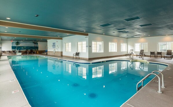 Indoor pool, outdoor pool