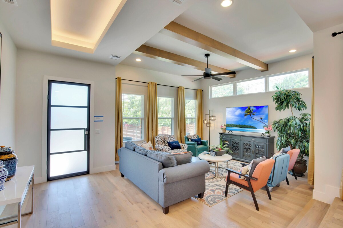 Photo 24 of LUXE Spacious Downtown Retreat; SwimSpa; BBQ&FreeParking; Steps2 Moody&UT&6th St