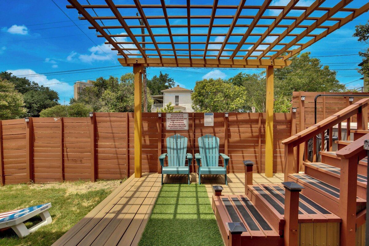 Photo 36 of LUXE Spacious Downtown Retreat; SwimSpa; BBQ&FreeParking; Steps2 Moody&UT&6th St