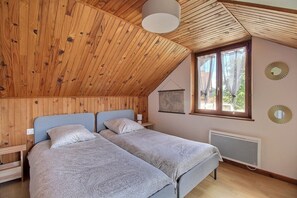 2 Schlafzimmer, Bügeleisen/Bügelbrett, kostenloses WLAN, Bettwäsche