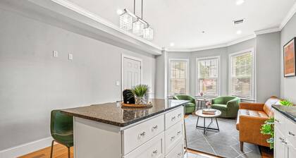 3BR2BA Retreat - 2min to Savin Hill Station