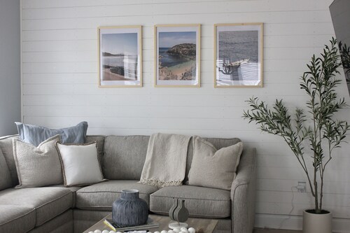 BRAND new beach house - steps away from the ocean and Lavallette amenities!