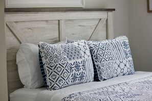 4 chambres, bureau, fer et planche à repasser, Wi-Fi