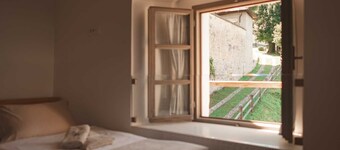 PODSREDA CASTLE APP 1 EMIN