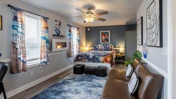 1 bedroom, WiFi, bed sheets