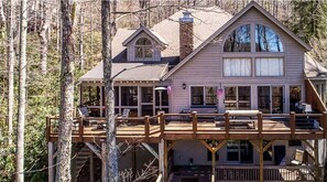 Exterior - 4000sf Mtn Resort@BlowingRock·HotTub·FirePit·Pool·Pickle·EV·3.5Beds/4.5Baths (Boone)
