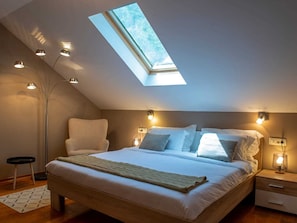 4 Schlafzimmer, Bügeleisen/Bügelbrett, kostenloses WLAN, Bettwäsche