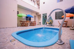 Una piscina techada
