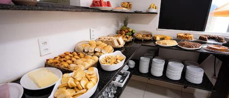 Petit déjeuner buffet compris tous les jours