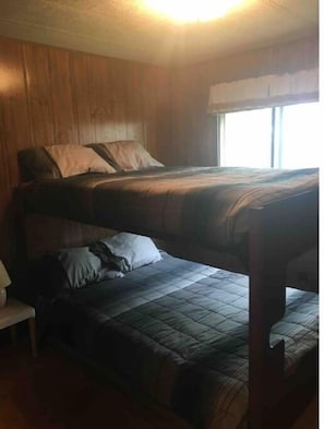 3 chambres, Wi-Fi gratuit, draps fournis