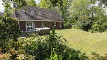 Cottage | Terrace/patio