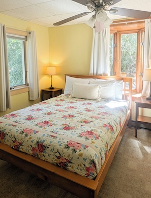 Casa conforto | 3 quartos, ferros/tábuas de passar roupa, berços grátis