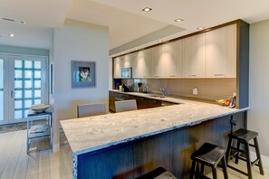 Fridge, microwave, oven, stovetop - Full Beach View 2 Bedroom Condo (Longboat Key)