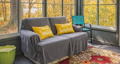Majestic Pines: Budget friendly rental Lake Logan