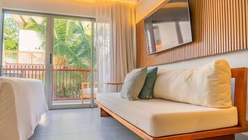 Standard Double Room | Living area | 42-inch LCD TV with cable channels