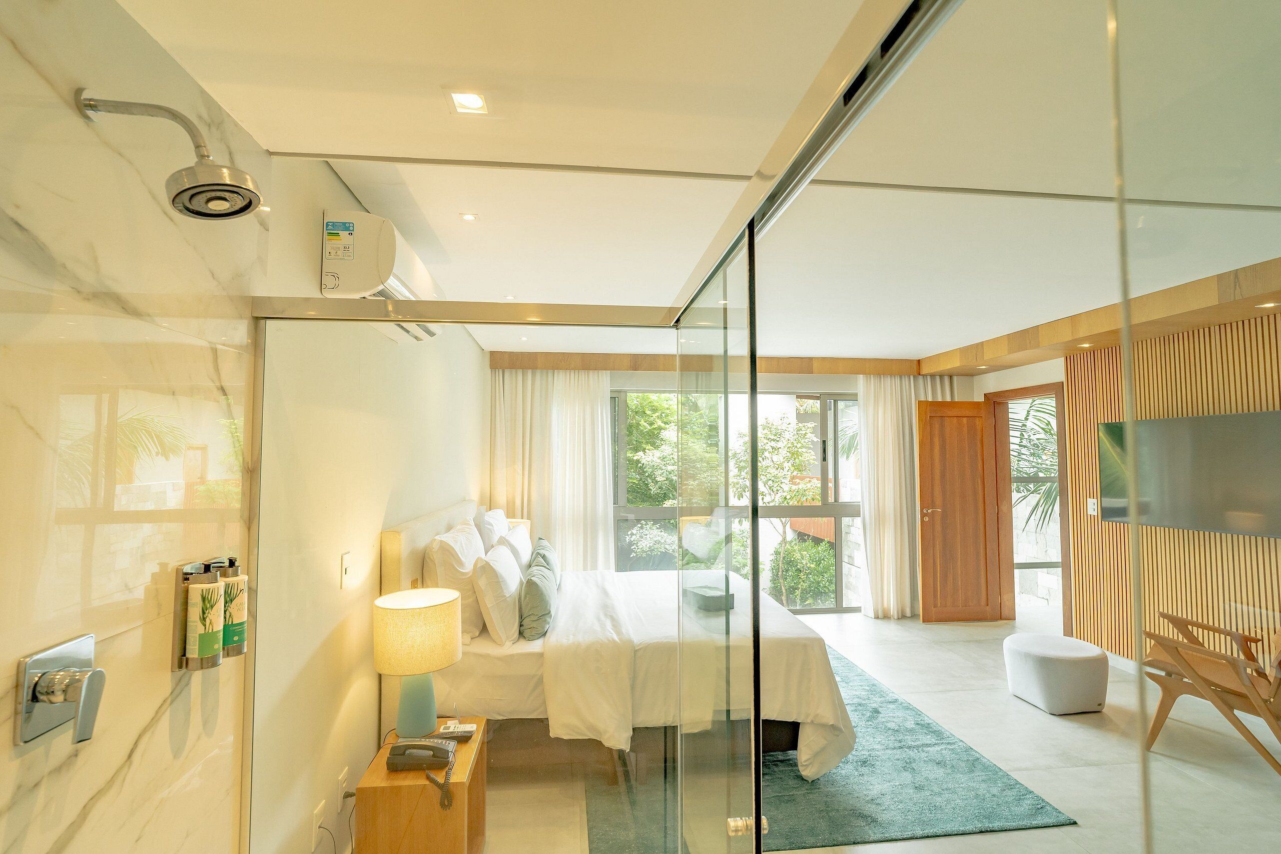 Apartamento presidencial | Roupas de cama premium, frigobar, espaço de trabalho para notebook