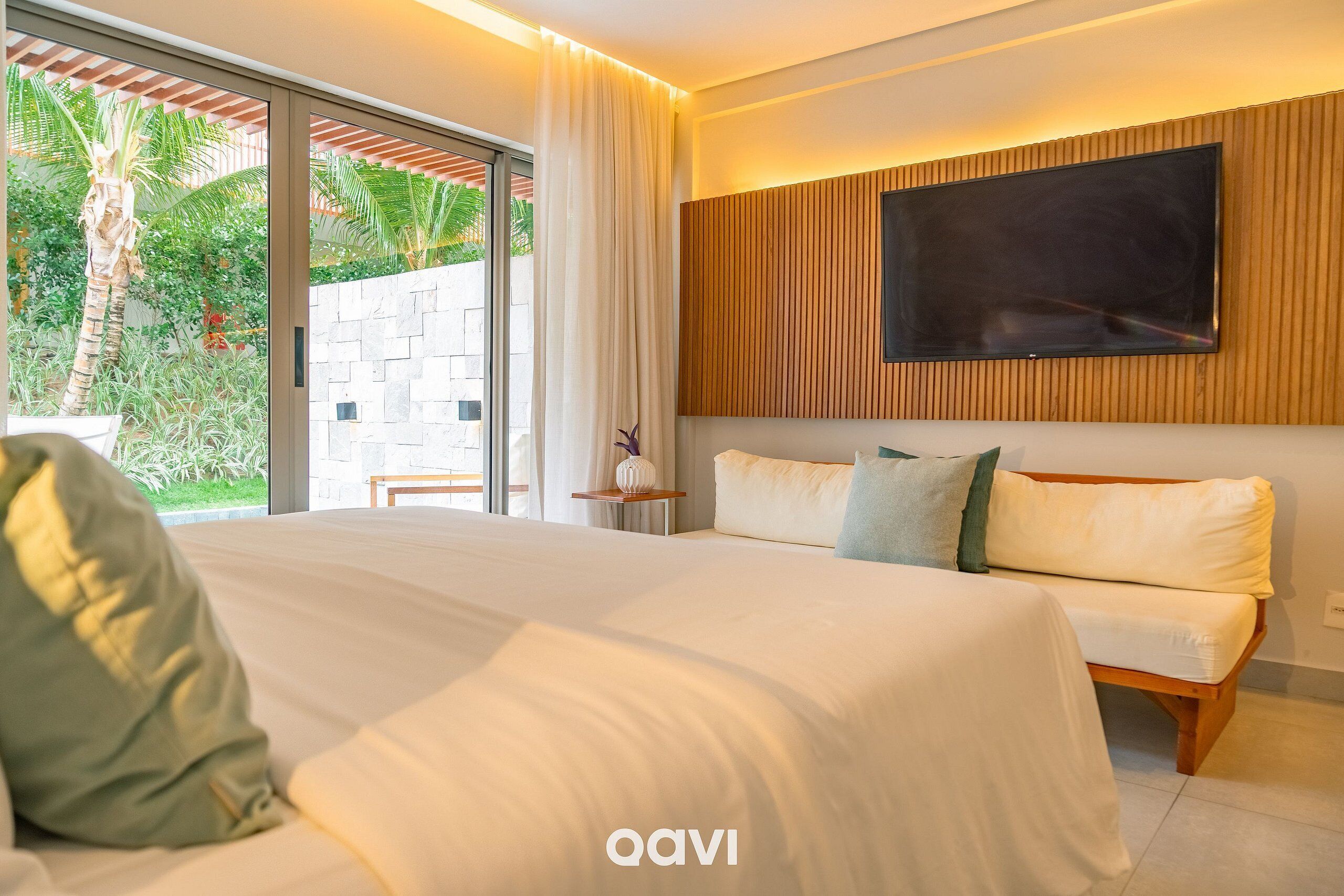 豪華雙人房 | 高級寢具、迷你吧、筆電工作空間、免費無線上網