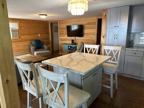 Interior - 4 Bedroom Lake House with Sandy Entrance & Boat Dock (Casco)