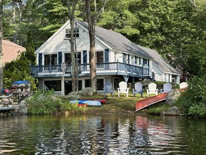 Exterior - 4 Bedroom Lake House with Sandy Entrance & Boat Dock (Casco)