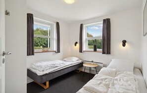 4 quartos, berço de viagem, Wi-Fi de cortesia