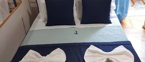 1 quarto, roupa de cama