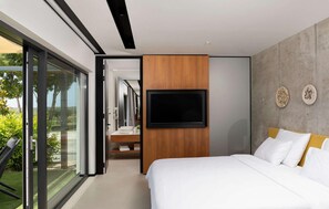 4 bedrooms, travel crib, free WiFi, bed sheets - Nice home in Zadar with sauna (Zadar)