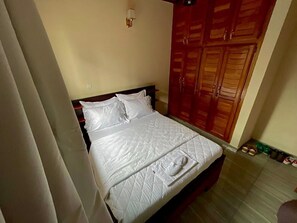 1 Schlafzimmer, Bügeleisen/Bügelbrett, WLAN, Bettwäsche