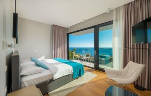 4 Schlafzimmer, Reisekinderbett, kostenloses WLAN, Bettwäsche