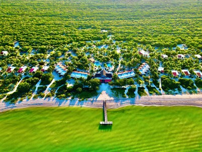 2 Bedroom Beachfront Villa