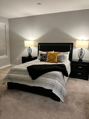 1 bedroom, iron/ironing board, WiFi, bed sheets