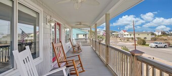 Entire 5 Bed Room Beach House 