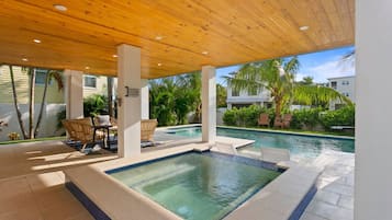 Una piscina riscaldata