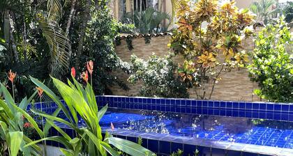 Villa 1 minute walking to beach with pool A/C pet friendly