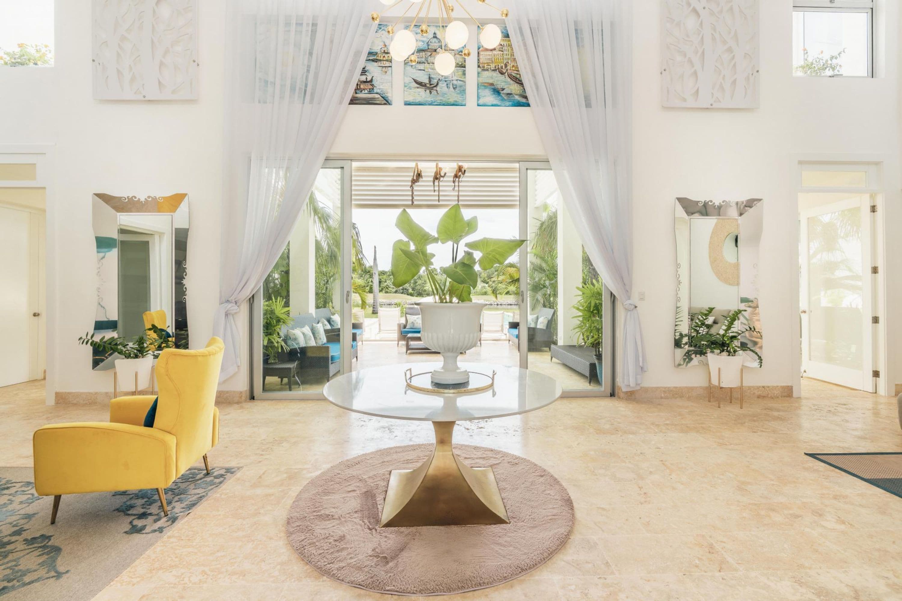 Villa, para fumadores | 5 habitaciones 