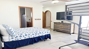 Family House, 3 Bedrooms, Ocean View, Sea Facing