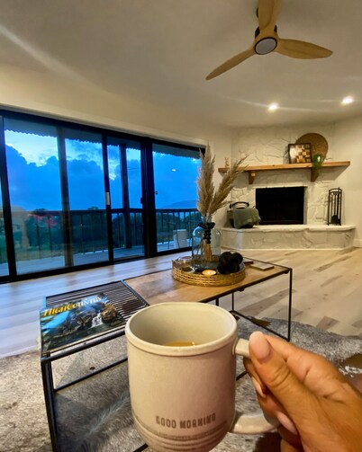 Modern condo located in the resort village of Seven Devils. Great views!