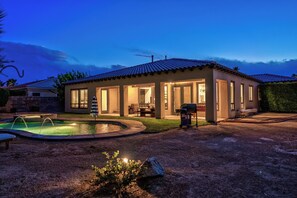 Exterior - Luxury Resort Style Living w/ Pool & Jacuzzi (Indio)