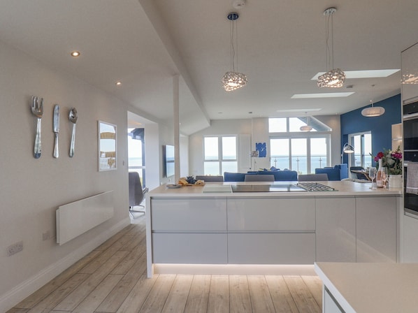 Fridge, dishwasher, electric kettle, toaster