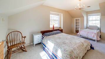 4 Schlafzimmer, Schreibtisch, WLAN, Bettwäsche