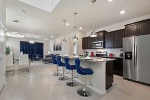 Fridge, microwave, oven, stovetop - 6BR Villa w/ Private Pool Near Disney (Davenport)