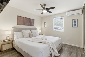 4 Schlafzimmer, Bügeleisen/Bügelbrett, kostenloses WLAN, Bettwäsche